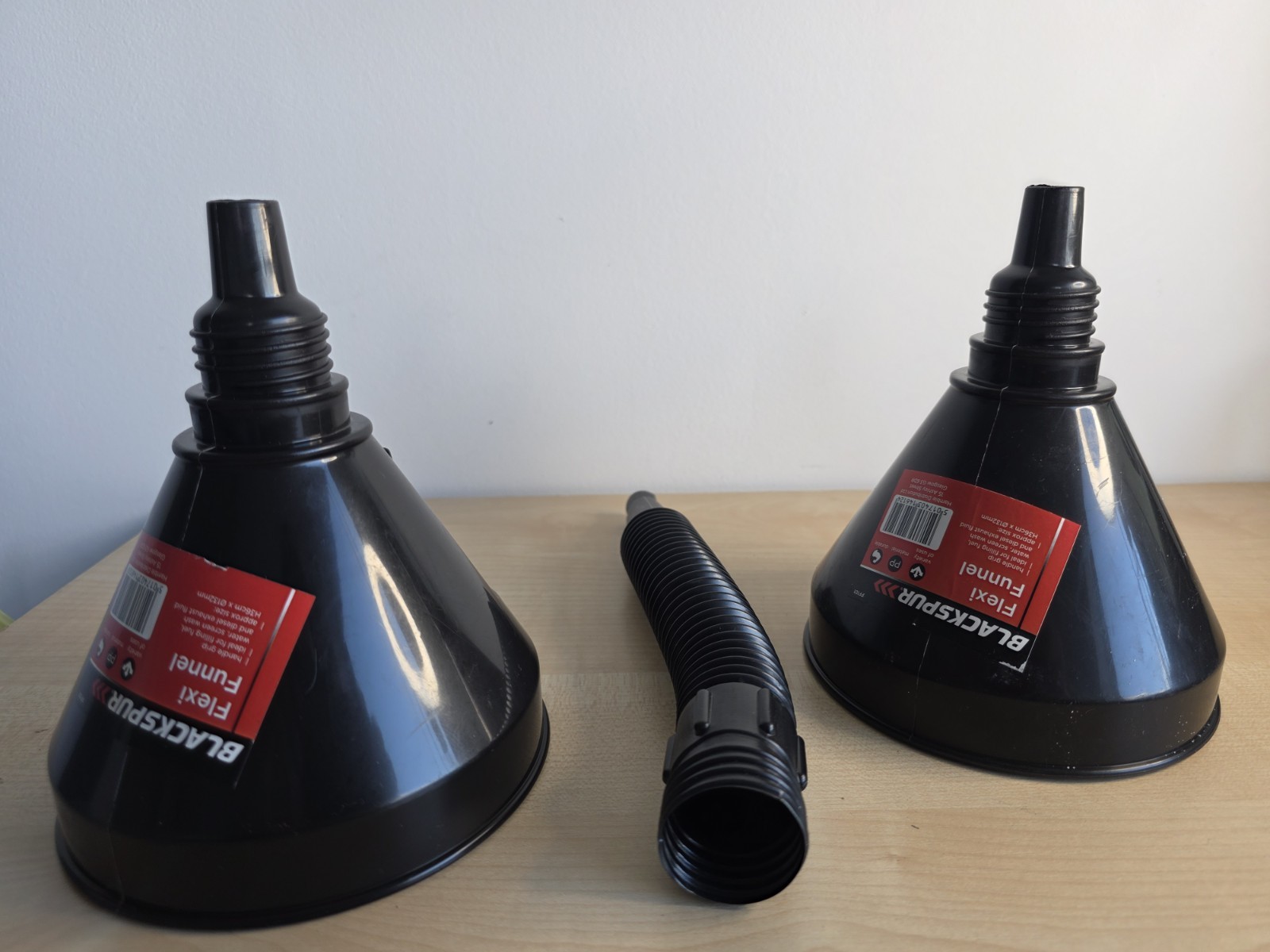 2X Blackspur Flexi Funnel Handle Grip Durable Filling Petrol Diesel Multipurpose - Image 6