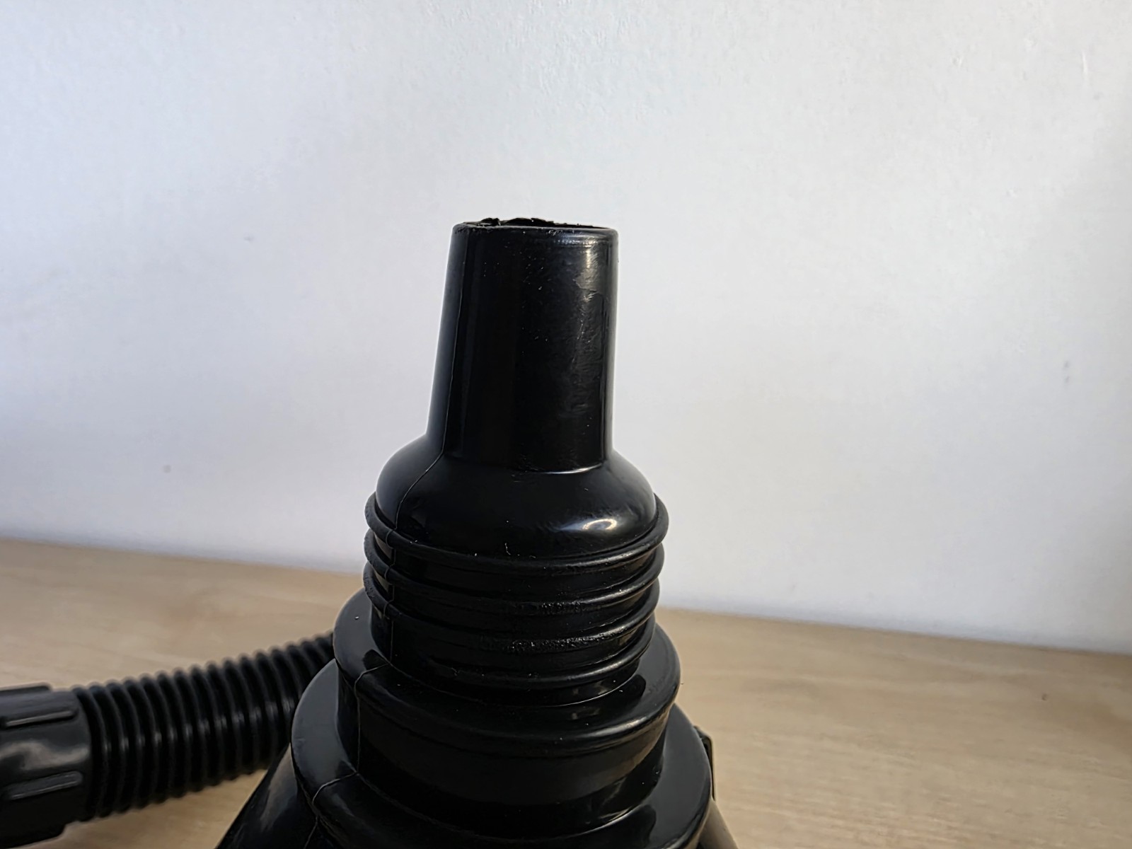 2X Blackspur Flexi Funnel Handle Grip Durable Filling Petrol Diesel Multipurpose - Image 9