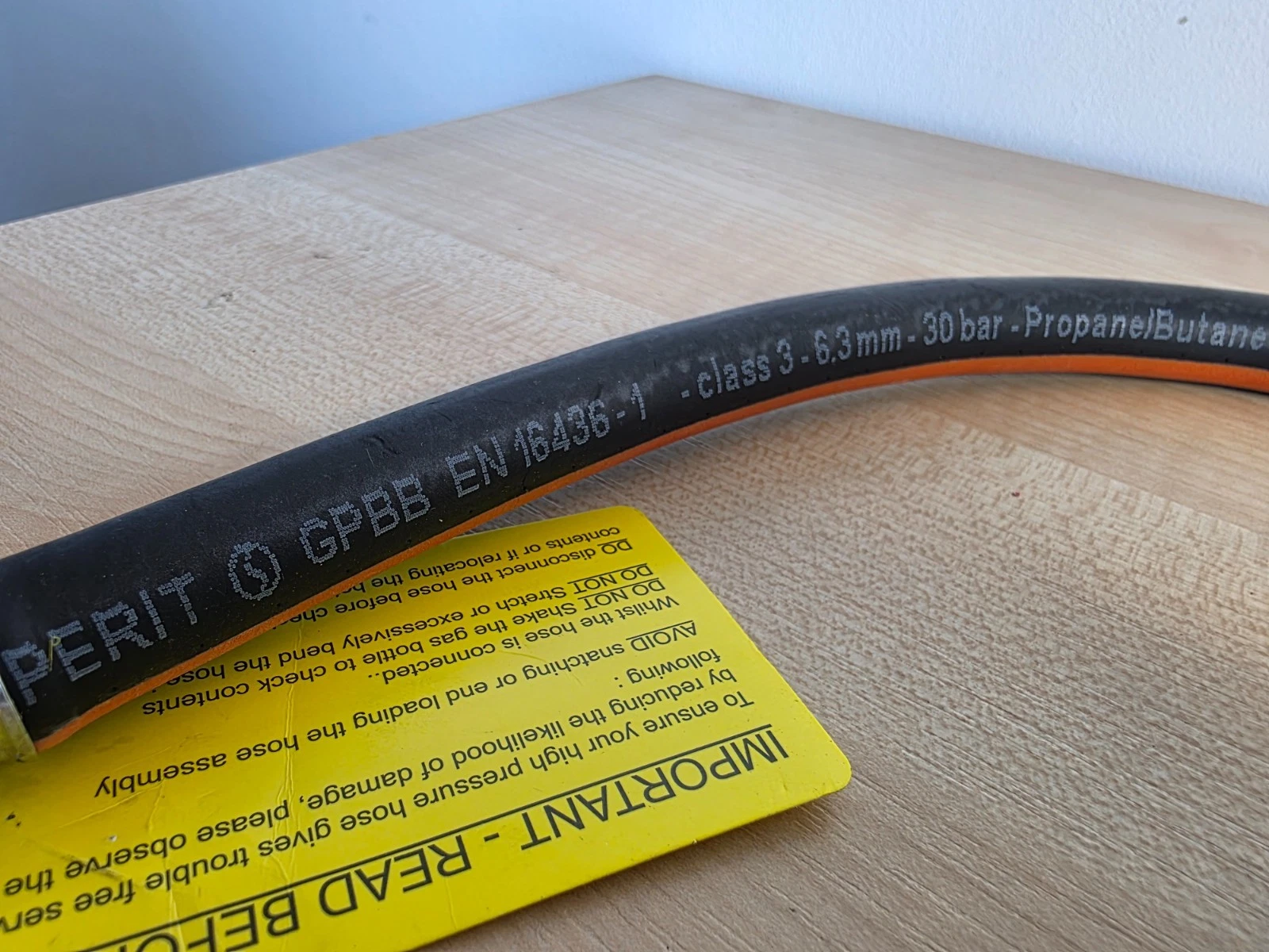 Butane 0.5m Pigtail Hose