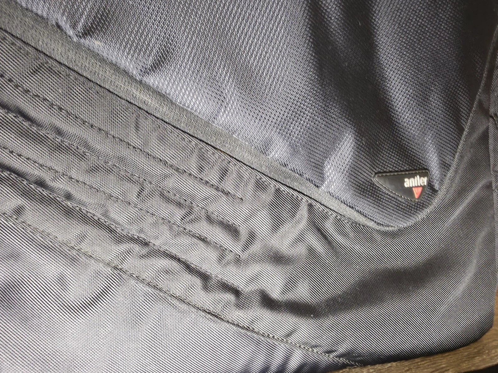 7 Pockets Laptop Bag Airline Cabin Approved Antler Shock Absorber Case - Image 10